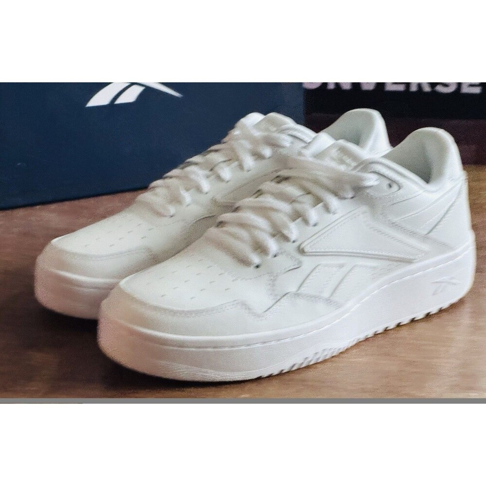 Men’s Size 7.5 Reebok ATR Chill Triple White 100200461 NIB
